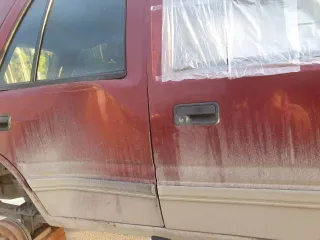 Opel Frontera 1994 года, 125 лс, 300000 км, полный привод, VIN SED53MWL4RV623256. Авто не на ходу, в крайне неудовлетворительном состоянии, отсутствуют колеса, двигатель требует капремонта и снят, кузов в ржавчине и дырах, повреждения по кузову, отсутствие деталей по кузову и внутри салона. Все…