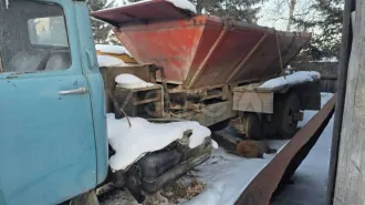 ГАЗ-66 1977, ZIL-133 ГЯ 1989, ZIL-133 1987, вагон лаборатория. Автомобиль ГАЗ-66, гос.№в592ан, г.в.1977 (ПТС). Реализуемое имущество неоднократно подвергалось ремонту, вследствие чего номерные агрегаты могут отсутствовать или не совпадать с указанными в документах (ПТС, ПСМ, СТС и т.д.), что может…