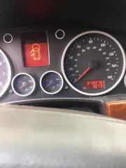 Автомобиль марки Volkswagen модель Touareg 2005 г.в. VIN-номер WVGZG77L35D073516, является предметом залога по кредитному обязательству.