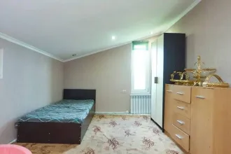 Дом и участок 91,6/641 м², Ярославль: жилое здание площадью 91,6 м², кадастровый номер 76:23:041002:508, и земельный участок площадью 641 м², кадастровый номер 76:23:041002:157, расположенные по адресу: Ярославская область, г. Ярославль, ул Гагарина (в районе №67а), СНТ "Нефтяник-1", д.304