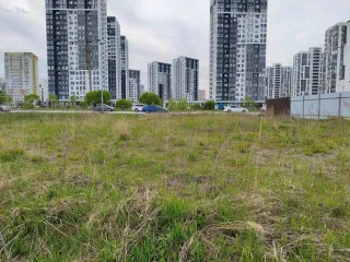 Земельный участок 1001 кв.м., Тюмень, ул. Губернская, участок 68 с кадастровым номером 72:17:1313003:542, площадью 1001 +/- 11 кв.м., категория земель: земли населенных пунктов, виды разрешенного использования: Магазины. Общественное питание, адрес: РФ, Тюменская область, город Тюмень, улица…