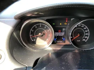 Автомобиль Peugeot 4007 2010 года, VIN Z8TVUSFZFAM940298. После ДТП имеются повреждения передних фар (лопнут внешний пластик, внутри отражатели рассыпались). Передний бампер, решётка радиатора повреждены. По кузову имеются места коррозии, по дну автомобиля присутствуют сквозные ржавчины. Работает…
