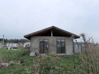 Дом 86 кв.м, участок 734 кв.м, Московская область, д. Загорье. Жилой дом, без отделки, кадастровый номер (50:08:0060239:2496) площадь 86 кв.м. Расположен на земельном участке кадастровый номер (50:08:0060239:1360) площадь 734 кв.м, адрес: Россия, Московская область, городской округ Истра, деревня…