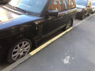 Автомобиль марки Land Rover модель Range Rover 2004 г.в. VIN-номер SALLMAMA45A188340