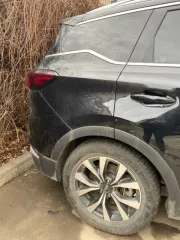 Chery Tiggo 7 Pro, 2022 года, 146 лс, 100000 км, АКПП еще Автомобиль Chery Tiggo 7 Pro (VIN LVVDB21B2PD716270) 2022 г. выпуска. Требует ремонта, технически неисправна, требует замену крыла, сколы, ржавчины, коррозии по кузову. Является предметом залога АО "КРЕДИТ ЕВРОПА БАНК (РОССИЯ)". Обременения…