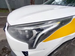 Автомобиль Kia Rio, седан, год выпуска 2021, VIN: Z94C241BBMR246175, цвет: белый-желтый-серый, государственный регистрационный номер: О301ВХ76