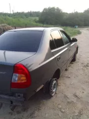 Hyundai Accent, 2003 год, кузов X7MCF41GP3D003263, двигатель G4EC1057425. Не на ходу.