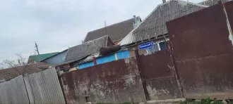 1/9 доля в праве на жилое здание, площадь: 26,8 кв.м., кадастровый номер: 26:24:040104:155, и 1/9 доля в праве на жилое здание, площадь: 28,7 кв.м., кадастровый номер: 26:24:040104:156, и 1/9 доля в праве на жилое здание, площадь: 30 кв.м., кадастровый номер: 26:24:040104:157, и 16528/96057 доля в…