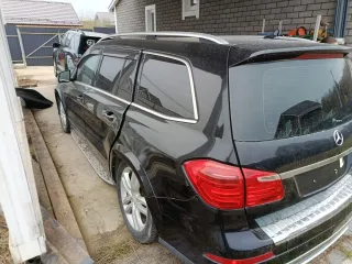 Mersedes-Benz GL 350 BLUETEC 4MATIC 2015 Автомобиль марки Mersedes-Benz GL 350 BLUETEC 4MATIC 2015 (VIN): WDC1668241A561065 Ознакомление с имуществом осуществляется по предварительному согласованию с должником, осуществляющим хранение автомобиля, место нахождения транспортного средства находится на…