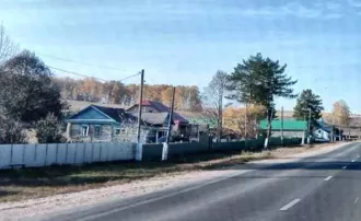 Жилое здание, площадь: 50,6 кв.м., кадастровый номер: 02:12:060301:176 и
Земельный участок, площадь: 4 930 кв.м., категория земель: Земли населенных пунктов, разрешенное использование: Для ведения личного подсобного хозяйства, кадастровый номер: 02:12:060301:15, 
Адрес (местоположение)…