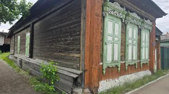 Квартира 53,5 кв.м Улан-Удэ Республика Бурятия Жилое помещение (квартира) площадью 53,5 кв. м, кадастровый номер 03:24:011217:121. Местоположение: Республика Бурятия, г. Улан-Удэ, ул. Коммунистическая, д. 4/2, кв. 1. Включен в реестр объектов культурного наследия или является выявленным объектом…