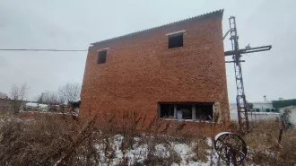 Движимое и недвижимое имущество, расположенное по адресу: 427004, Удмуртская Республика, Завьяловский район, с. Бабино, ул. Заречная, д. 82.