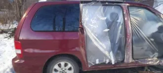 KIA Carnival 2006 года выпуска, идентификационный номер (VIN): X4XUP751260000736. Пробег уточнять при осмотре.