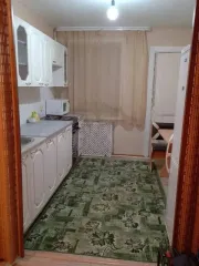 Квартира 58,7 кв.м, Иркутская область, кадастровый номер: 38:07:020209:176, расположенная по адресу: Иркутская область, Казачинско-Ленский район, р. п. Магистральный, мкр-н 1, д. 20, кв. 2.