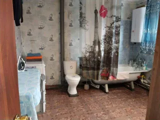 Квартира 52,3 кв.м, 2 комнаты, расположена в Красноярском крае, Туруханский район, село Бор, улица Лесная, дом 59А, квартира 6. Этаж 1 в двухэтажном доме. Кадастровый номер: 24:37:4401001:752.