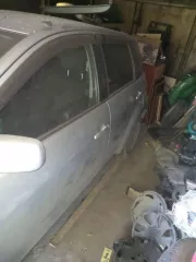Легковой автомобиль марки Toyota IST, 2002 года выпуска, регистрационный номер Т871ХТ42, кузов № NCP600026665.