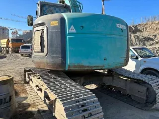 Экскаватор Kobelco SK200SR-1S, 2006 г.в., заводской номер рамы YB04-02449, документы (СОМ, ПСМ) в наличии.