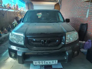 Honda Pilot 2008 года, VIN: 5FNYF48409B401336.