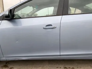 Chevrolet Cruze 2011 года выпуска, VIN: XUFJF696JB3011882