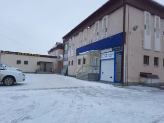 Нежилое здание 2 298,1 кв.м и земельный участок 4 412 кв.м, Республика Башкортостан; здание нежилое, 2298,1 кв.м, кадастровый номер 02:60:010302:203, адрес: РБ, г. Кумертау, ул. Куюргазинская, д. 16; земельный участок, 4412 кв.м, кадастровый номер 02:60:010302:156, для обслуживания…