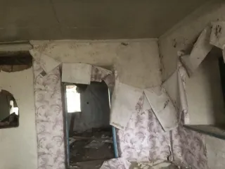 Земельный участок 2389 кв.м и жилой дом 39 кв.м, Ростовская область, Белокалитвинский р-н. Вид объекта недвижимости: Здание, Кадастровый номер: 61:04:0090501:179, Назначение: Жилое, Виды разрешенного использования: жилое, Местоположение: Ростовская область, р-н. Белокалитвинский, х. Демишев, ул…