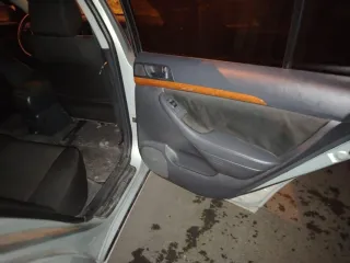 Toyota Avensis 2006 Легковой седан Toyota Avensis 2006 года выпуска, светло-оливкового цвета, VIN SB1BR56L50E184338, СТС 9969 125876, является предметом залога ПАО Совкомбанк. С имуществом, являющимся предметом торгов, можно ознакомиться по адресу: Брянская область, г Брянск, ул Ромашина, д 38, по…