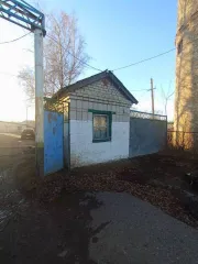 Здания общей площадью 329,4 кв.м в Ульяновской области. Включает здание производственных и складских помещений площадью 319,2 кв.м и здание проходной площадью 10,2 кв.м. Кадастровые номера: 73:03:050106:501 и 73:03:050106:502. Адрес: Ульяновская область, Вешкаймский район, рабочий поселок Вешкайма…