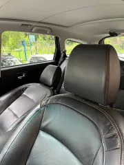 Продается автомобиль с неисправной электростеклоподъемкой. Стекла не повреждены, опущены из-за неисправности электрики.