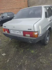 ВАЗ 21099 2003 года выпуска, госномер Е 920 ОМ 08, VIN: XTA21099043601610. Цвет: светло-серебристый металл. Характеристики и дефекты: по кузову автомобиля царапины и сколы, следы коррозии. Предоставленные ключи не предполагают доступа в салон автомобиля. Вид транспорта: легковой седан. Мощность…