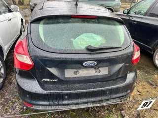 легковой автомобиль Ford Focus, III  год выпуска 2012  идентификационный №X9FKXXEEBKCD32966  является предметом залога ПАО «Сбербанк» , отсутствуют некоторые агрегаты и узлы, необходим обязательный осмотр