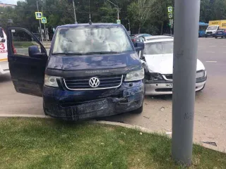 Volkswagen Multivan 2008, 102 л.с., Автомобиль легковой, VIN: WV2ZZZ7HZ8H149038, год изготовления: 2008