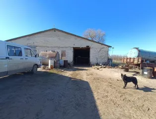 Косилка КИР 1,5, Водораздатчик ВУК 3, Прицеп тр. 2ПТС-4, Культиватор КРН-5,6, Плуг ПЛН 3х35, Жатка валковая ЖВП 4,9, Прицеп тр. 2ПТС-4,5, Сеялка СЗП-3,6А, Сеялка СУПН-8, Валкообразователь, Прицеп ПСЕ 12,5, Плуг ПЛН 4х35, Плуг ПЛН 5х35, Культиватор КПС-4, Кран-балка (кирпич.завод), Сварочный…
