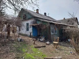 ½ доли в праве собственности на жилой дом, кадастровый номер 25:33:180112:1116, Приморский край, г. Партизанск, ул. Н.И. Белинского, д. 8, площадь 57.2 кв.м, дата государственной регистрации права 07.12.2017, основание: договор дарения недвижимого имущества от 02.12.2017, нотариально удостоверен…