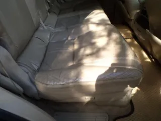 Lexus LX 570, VIN JTJHY00W204006968, 2008 года изготовления, цвет кузова черный, тип двигателя бензиновый. Пробег: 985292. Вид транспорта: легковой. Объем двигателя: 5663. Год выпуска: 2008. Государственный регистрационный знак: Е 086 ОН 716. Мощность двигателя: 367 лс 270 кВт. VIN номер…