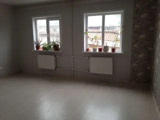 Жилое помещение 27,6 кв.м и 1/24 доли на земельный участок 699 кв.м, Удмуртская Республика, г. Ижевск Жилое помещение площадь: 27,6 кв.м., кадастровый номер: 18:26:040460:42 и 1/24 доля в праве на земельный участок, площадь: 699 кв.м., категория земель: Земли населенных пунктов, разрешенное…