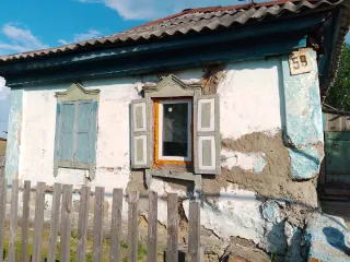 Жилое здание 49,9 кв.м и земельный участок 600 кв.м Новосибирская область Жилое здание, доля в праве: ½, кадастровый номер 54:03:011227:17, местоположение: Новосибирская область, р-н. Болотнинский, г. Болотное, ул. Островского, д. 59, площадь: 49,9 кв.м.; Земельный участок, кадастровый номер…