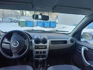 Renault SR 2010 года выпуска, VIN: X7LBSRB2HAH345075.