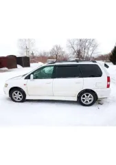 Mitsubishi Chariot Grandis 1990 года выпуска, 145 л.с., пробег 234000 км, АКПП. Цвет белый, регистрационный знак К531ЕК122, VIN отсутствует, номер кузова NB4W0007986. Авто не на ходу. По кузову: капот мятый, лобовое стекло разбито, на крыше вмятина от капота, капот оторван у крыши, передние крылья…