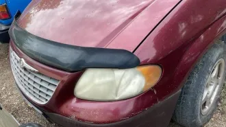 Chrysler Voyager г/н Н512КВ50, автомобиль марки Крайслер Вояджер, год выпуска не установлен, г/н Н5142КВ50, № кузова 1С4GJ25B51B136910. Ключи и документы отсутствуют, возможны иные повреждения. Имущество продается в том виде, в каком оно есть, в случае продажи возврату/обмену не подлежит. За…