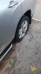 Toyota Highlander 2011 года, VIN: JTEES42A802180566