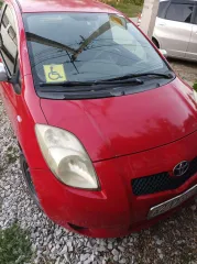 Продается автомобиль Toyota Yaris, VIN JTDKW923175058652, 2007 год выпуска.