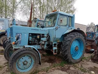 трактор колесный МТЗ-80-Л год выпуска 1988, заводской номер 628354, цвет – голубой, мощность двига-теля 59 (80) л.с., регистрационный знак – 7950 РК 43 
Год выпуска: 1988 
Марка: МТЗ-80Л 
Модель: МТЗ-80Л 
VIN (заводской) номер: 628354 
