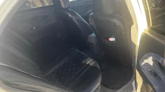 Легковой автомобиль Mitsubishi Mirage, 1998 г.в., идентификационный номер (VIN) отсутствует, шасси (рама) отсутствует, кузов № CM2A0202079, цвет кузова белый, государственный номерной знак Е169МО14, паспорт ТС серия 14 РМ №261170, СТС 99 25 №510623. Ознакомление с имуществом производится по месту…