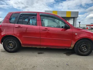 Mazda Demio, 2003 г.в., рег.знак о738ев123, Вин-номер: отсутствует, двигатель ZJ267075, мощность 91 л.с., цвет красный