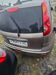 Автомобиль Ниссан Ноут (Nissan NOTE), 2011 г.в., г/н Н769ТУ33, VIN SJNFCAE11U2113138 (Реализация по прямому назначению). Цвет светло-коричневый, наличие царапин и потертостей по всему лакокрасочному покрытию кузова автомобиля, незначительные, но многочисленные сколы понизу всех дверей и порогов на…
