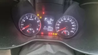 KIA RIO, 2018, VIN: Z94C241BBJR065138, мощность 123 л.с. (90.2 кВт), желтый, госномер В409СО750, в залоге у ООО ПКО "ЭОС".
