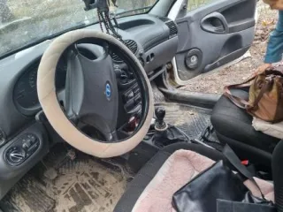 Lada Kalina, 2012 автомобиль легковой комби (хэтчбек) Lada 111930 Lada Kalina, 2012 года выпуска, VIN ХТА111930C0203617, цвет: белый, государственный регистрационный знак В647РМ164. Ознакомление с имуществом проводится по адресу: Саратовская область, Пугачевский район, пос.Солянский, ул. Заречная…