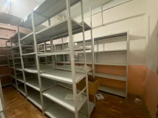 Нежилые помещения магазины общей площадью 269.9 кв.м., Республика Башкортостан, Нежилое помещение (магазин, этаж 1) - 96,3 кв. м, нежилое помещение (магазин, этаж 1) - 173,6 кв. м, адрес: Республика Башкортостан, г. Уфа, Демский р-н, ул. Левитана, д. 38, имущество (28 поз.), кадастровые номера…