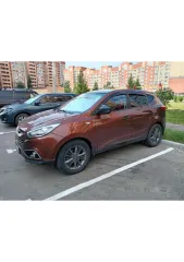 Hyundai ix35 2014 года выпуска, VIN: TMAJT81EBFJ659458. Автомобиль находится в залоге.