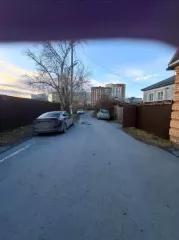 Земельный участок площадью 473 кв.м. с кадастровым номером 55:36:190357:42. Местоположение установлено относительно ориентира, расположенного в границах участка. Ориентир жилой дом. Почтовый адрес ориентира: Омская область, г. Омск, р-н Кировский АО, ул. Севастопольская угол ул. Южная, дом 78/44…